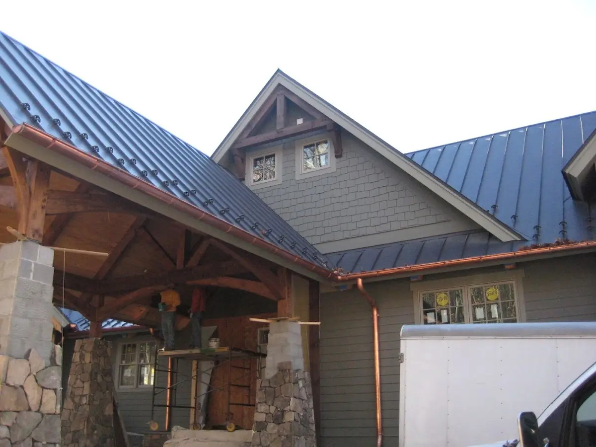Craftsman Roofing team delivering quality roofing work in West Paces Ferry